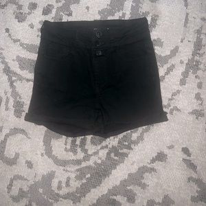 Black FN shorts 5/$15❤️